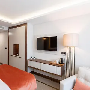 Sherry Karakoey Istambul